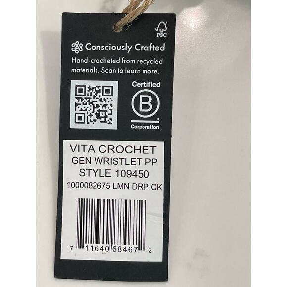 The Sak Vita Crochet Wristlet NWT - Picture 6 of 6